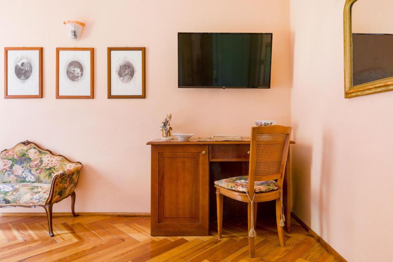 Boutique Hotel Villa Sostaga Gargnano Exteriér fotografie