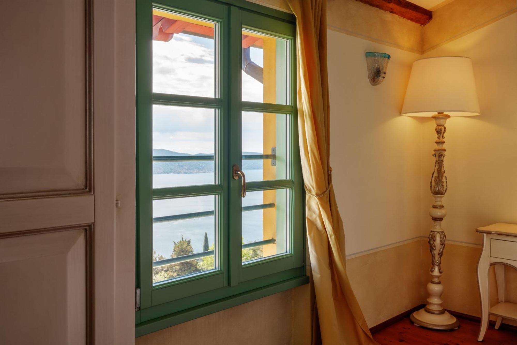 Boutique Hotel Villa Sostaga Gargnano Exteriér fotografie